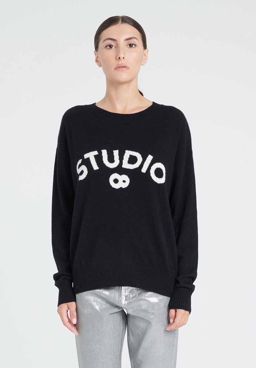 Pull col rond cachemire noir avec lettre en blanc écru femme - ZAYA 4